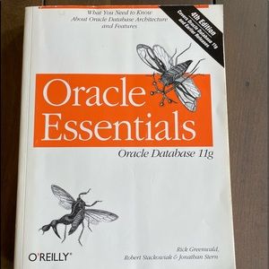 Oracle Essentials : Oracle Database 11g book